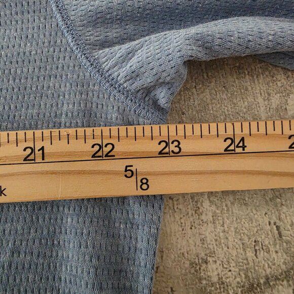 Ascend Men's Blue Henley Size Large - Picture 7 of 8